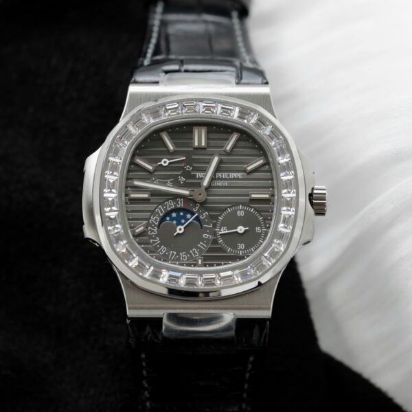 Patek Philippe Copies Watches Nautilus 5724 Gray Dial Leather Strap PPF Factory 40mm