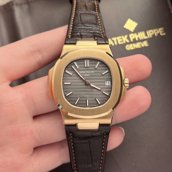 Patek Philippe Nautilus 5711 Replica Watch Leather Strap 3K Factory 40mm