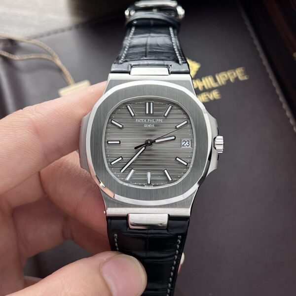 Patek Philippe Nautilus 5711 Replica Watch Gray Dial 3K 40mm
