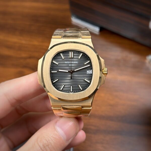 Patek Philippe Replica Watch Nautilus 5711 Dial Gray 3K Factory 40mm