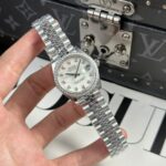 Rolex DateJust Super Clone Women Dial MOP Bezel Diamonds CZ THB Factory 31mm - Image 2
