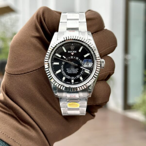 Rolex Sky-Dweller Replica 1:1 Watch Black Dial Silver N Factory 41mm Watch