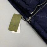 Gucci Men's Down Vest (Size 35) - Image 5