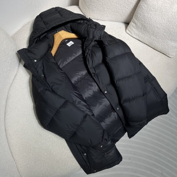 Burberry Down Jacket 2021 Men's – Classic Winter Puffer