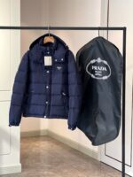 PRADA Men's Down Jacket - Image 8