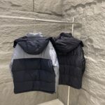 Gucci Men's Down Jacket (Size 33) - Image 6