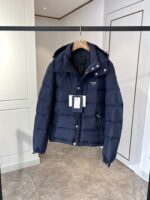 PRADA Men's Down Jacket - Image 9