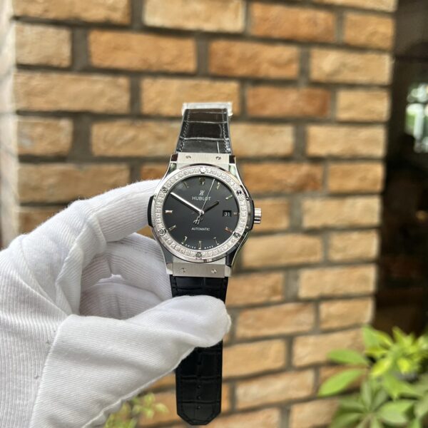 Hublot Classic Fusion With Diamond Bezel High Quality Replica Watch HBF 42mm