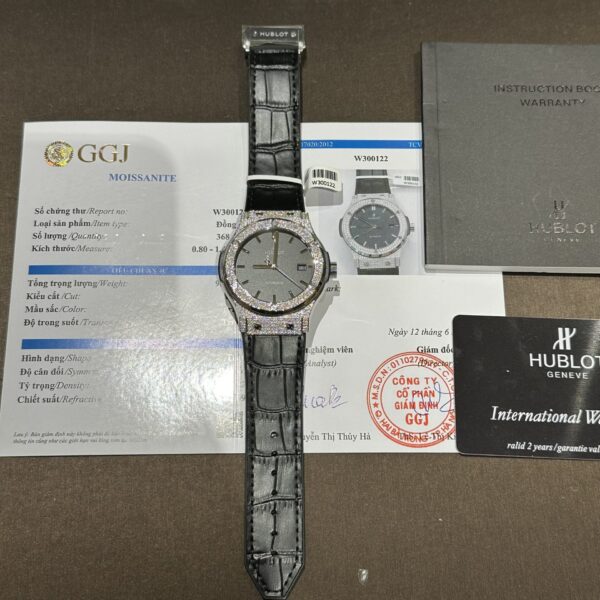 Hublot Replica Watch With Full Diamond Moissanite Diamonds Black Dial Men’s 42mm
