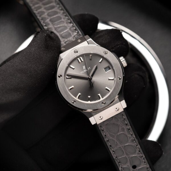 Hublot Women’s Replica 11 Watch Gray Dial Leather Strap HBF 33mm