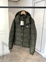 PRADA Men's Down Jacket - Image 17
