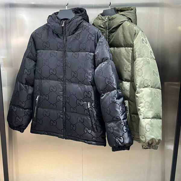 Gucci Men's Down Jacket (Size 28)