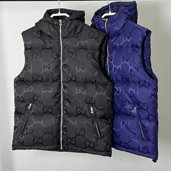 Gucci Men's Down Vest (Size 35)