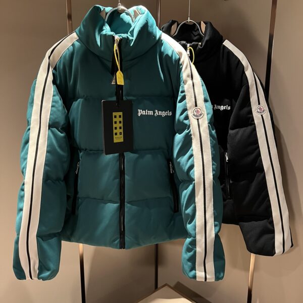 Moncler Men's Down Jacket (Size 36)