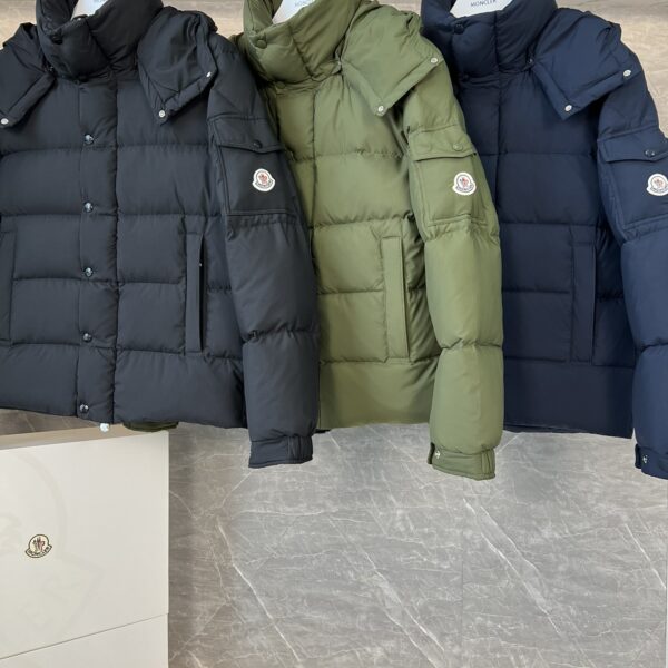 Moncler Men's Down Jacket (Size 57)