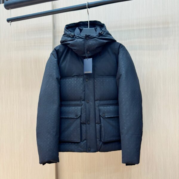 Louis Vuitton Men's Down Jacket (Size 19)