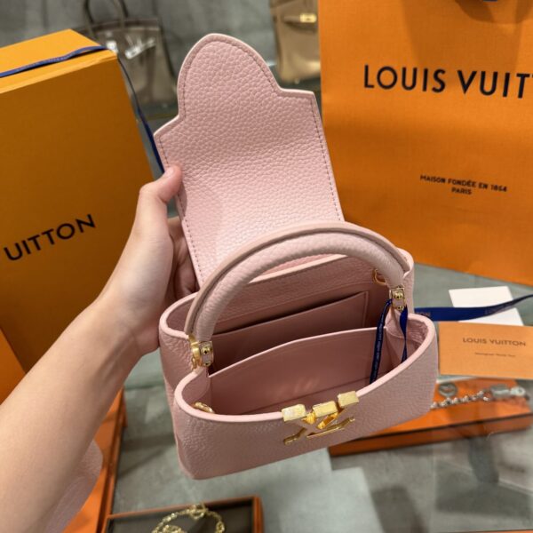 Louis Vuitton LV Capucines Mini Pink Like Auth Bag 21x14x8cm