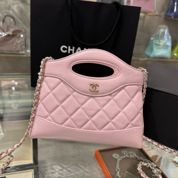 Chanel 31 Mini Pink Women's Handbag with Gold Lock Like Auth 20x17.5x3.5cm