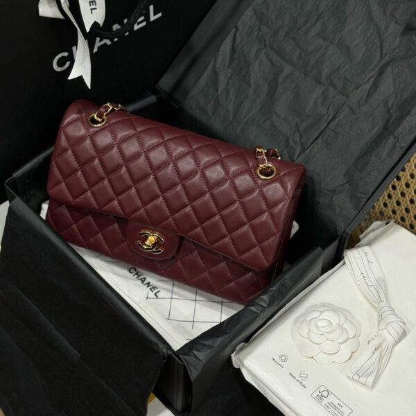 Chanel Classic Red Smooth Leather Rep 11 High-end 25cm Women's Handbag