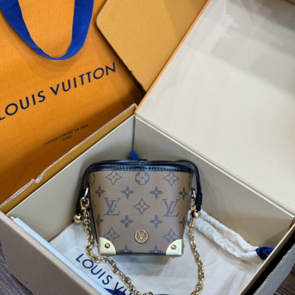 Louis Vuitton Monogram Super Premium Box Bag 11.5cm