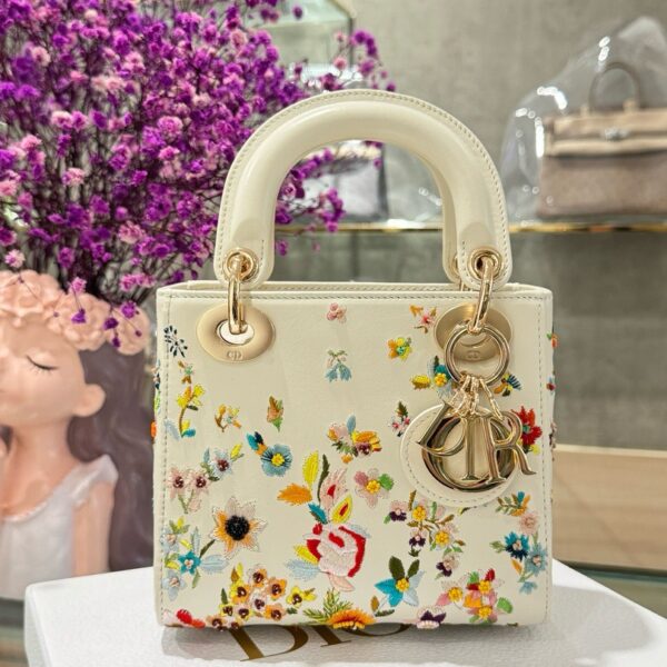 Dior Lady Super Premium Embroidered Flower Handbag 17cm