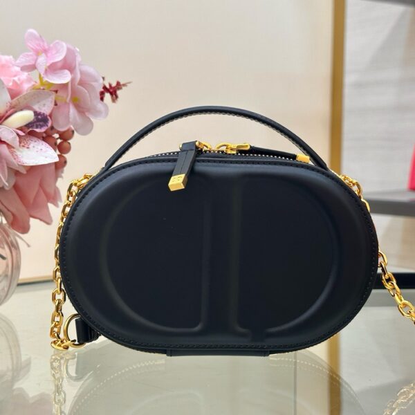 Dior CD Signature Women's Black Luxury Handbag 18x11x6.5cm