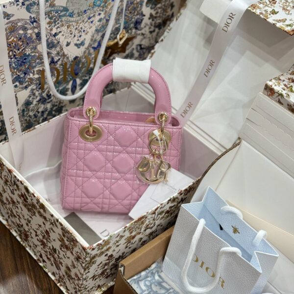 Dior Lady Pink Luxury Handbag with Gold Lock 17cm