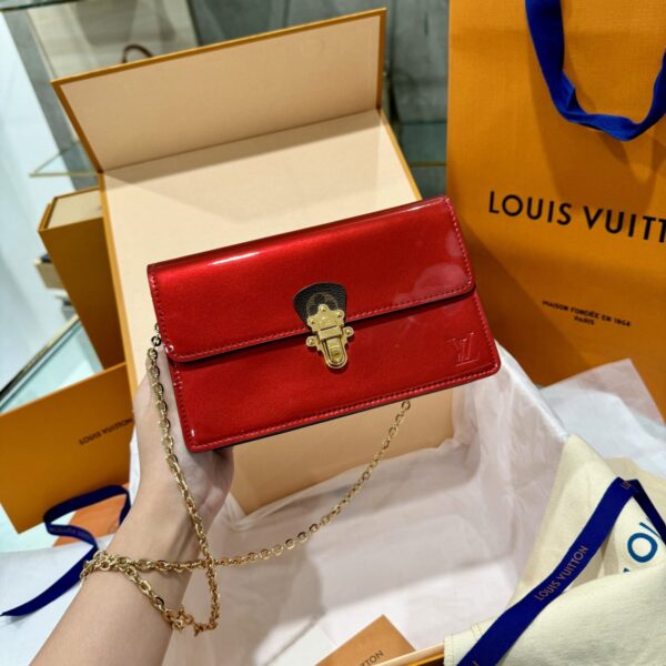 Louis Vuitton Cherrywood Chain Wallet Patent Red Leather 19cm Bag
