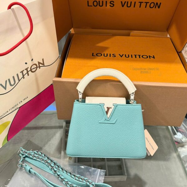 Louis Vuitton LV Capucines Mini Women's Blue Super Premium 21cm Handbag