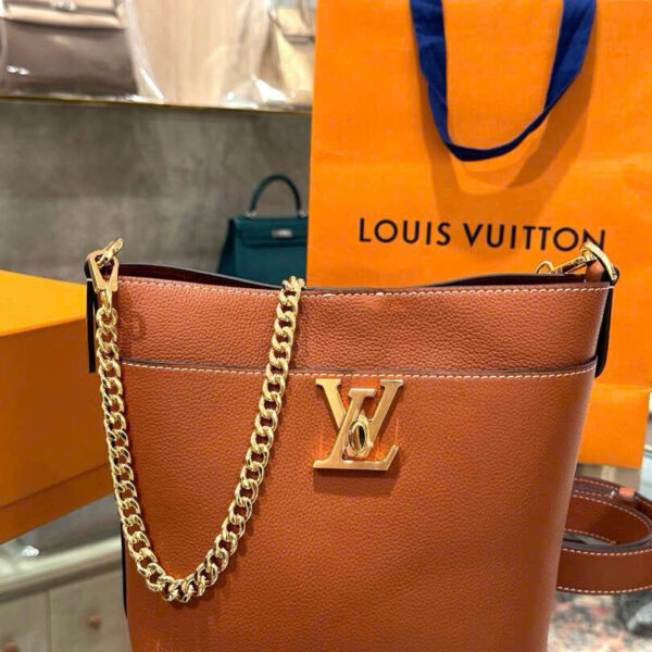 Louis Vuitton LV Lock And Walk Super Premium Brown Women's Handbag 20cm