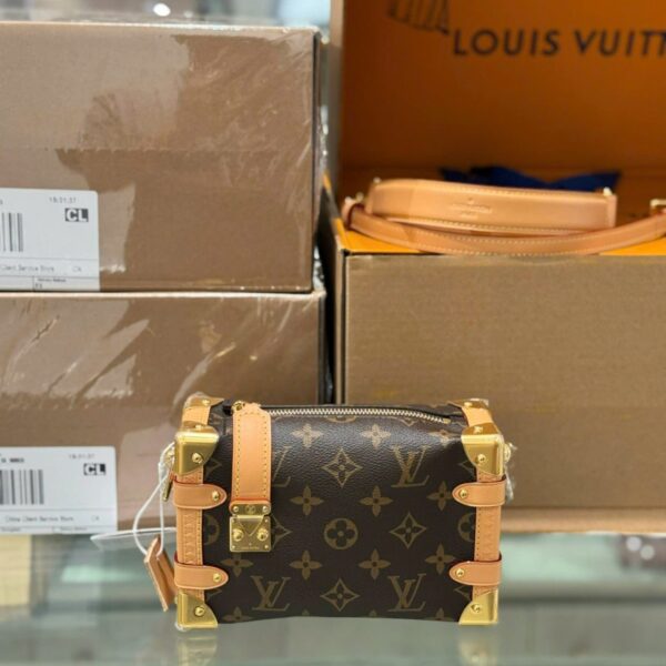 Louis Vuitton LV Side Trunk Tracking Replica 11 Monogram Pattern 18cm Handbag