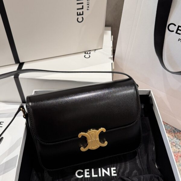 Celine Triomphe Premium Smooth Black Leather Women's Handbag 22.5x16.5x7.5cm