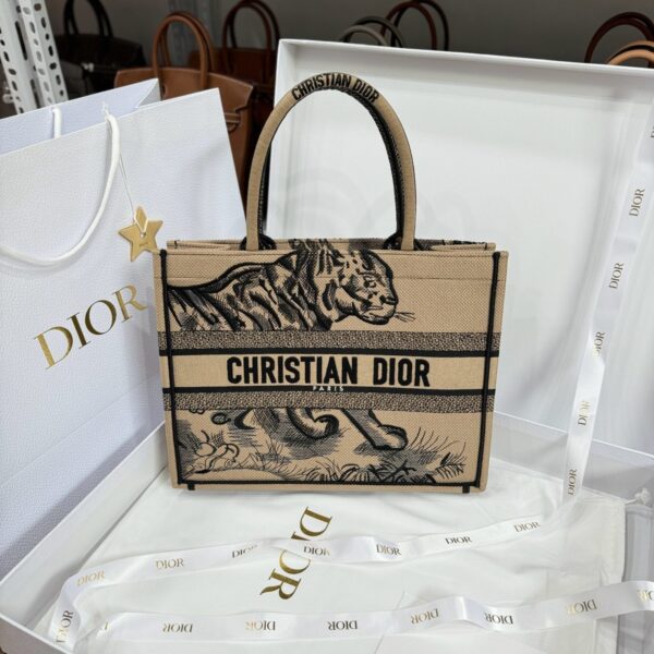 Women's Dior Book Tote Super Grade Tiger Pattern 36cm