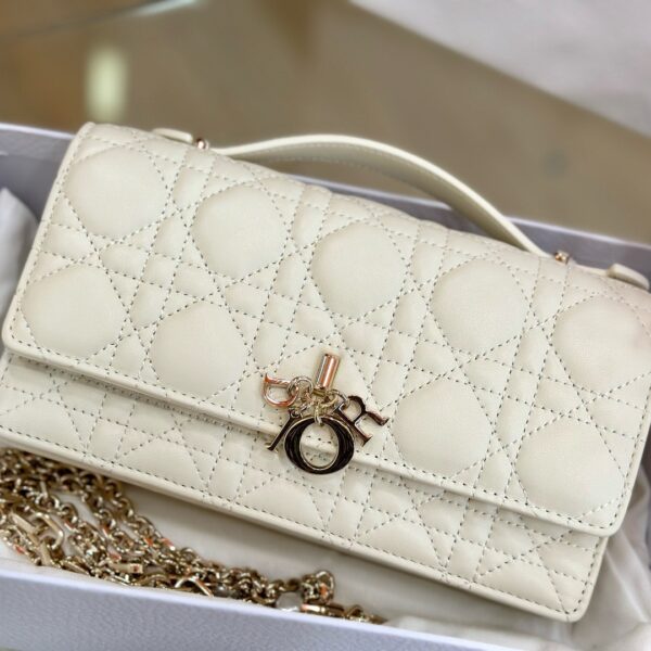 Women's Dior White Woc Bag with Pink Gold Lock High Class 21×11.5×4.5cm
