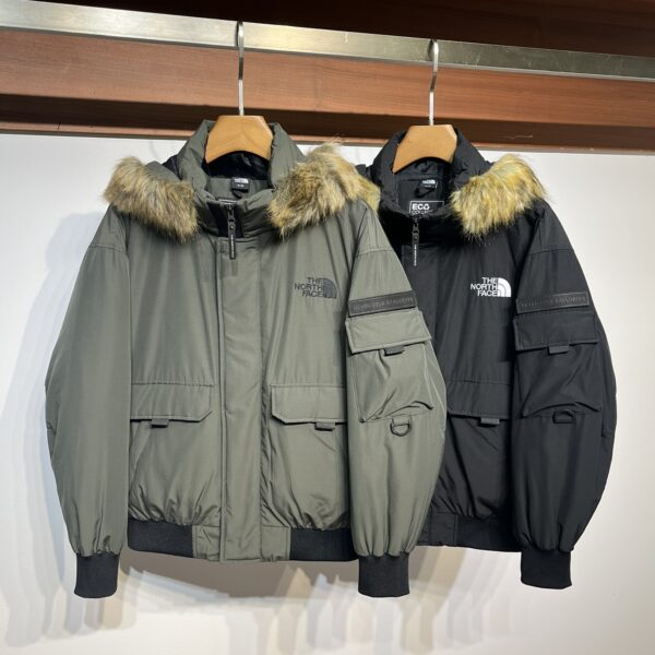 The North Face Unisex Down Jacket (Size 34)
