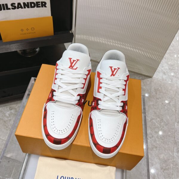 Louis Vuitton X Yayoi Kusama Sneakers/Trainers Red and White