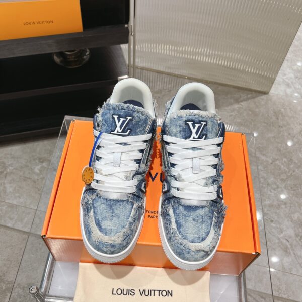 Louis Vuitton LV Trainer Sneaker