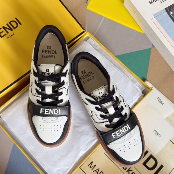 Fendi Leather Sneakers - Match Panelled