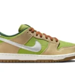 Nike SB Dunk Low "Escargot"