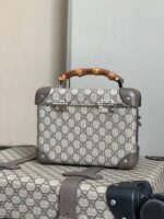 Gucci Globe Trotter Beauty Case 588351 - Image 2