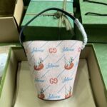Gucci Children Print Jetsons Bucket Bag - Image 2
