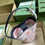 Gucci Children Print Jetsons Bucket Bag - Image 6