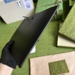 Gucci Calfskin Leather Gg Marmont Pouch 475317 - Image 3