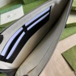 Gucci Calfskin Leather Gg Marmont Pouch 475317 - Image 8
