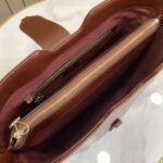 Gucci Medium Bucket Shoulder Bag - Image 8