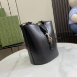 Gucci Mini Bucket Shoulder Bag - Image 2