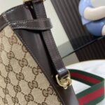 Gucci Medium Bucket Shoulder Bag - Image 4