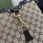 Gucci Medium Bucket Shoulder Bag - Image 5