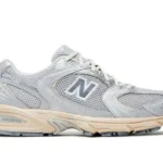 New Balance 530 – Vintage Silver Metallic Moonbeam