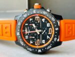 Breitling Endurance pro OGF 44mm Black dial orange Rubber Strap quartz movement - Image 4